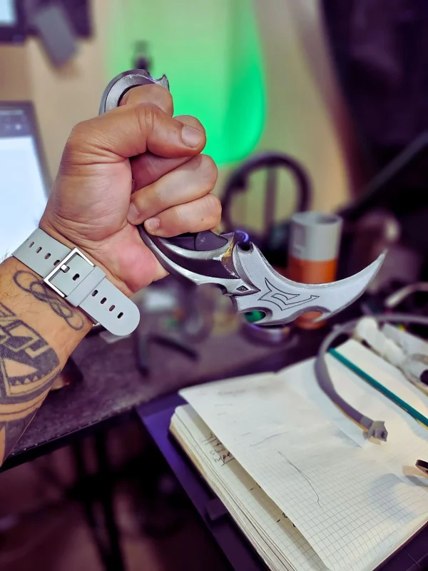 Reaver Karambit