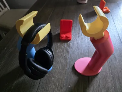 Mini-figure Headphone Stand