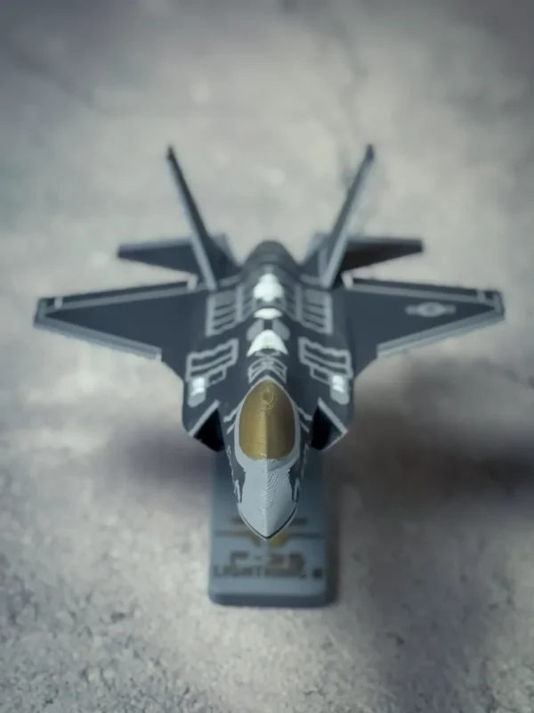 F-35 Lightning II Plane Kit Card