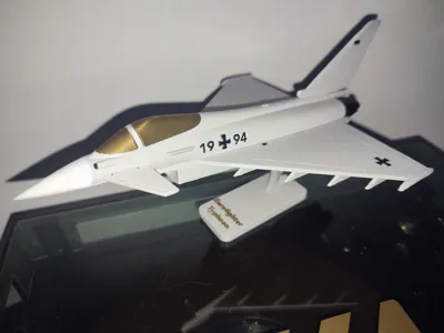 Eurofighter Typhoon Plane Kit Card